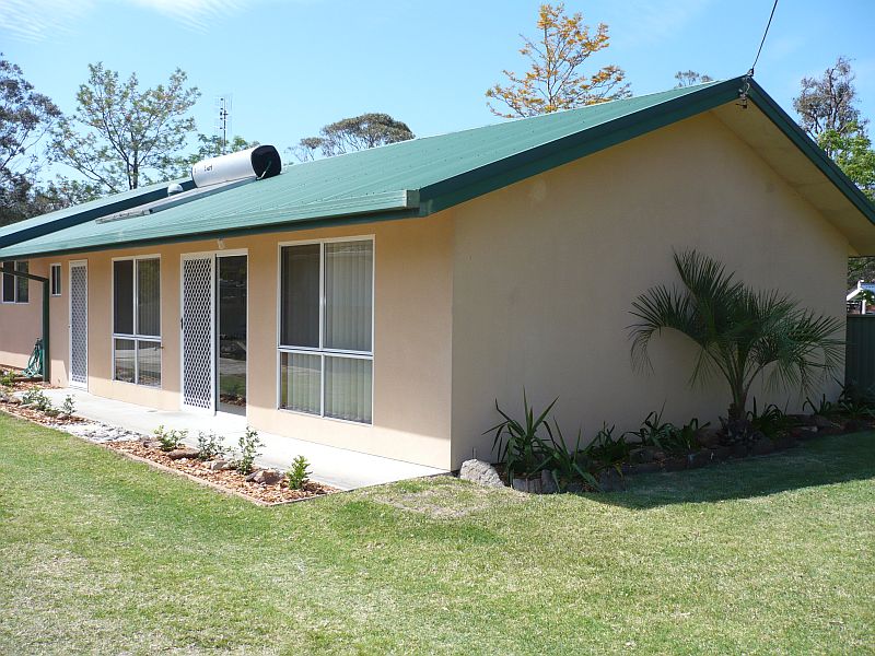 2 Bedroom House Picture 2