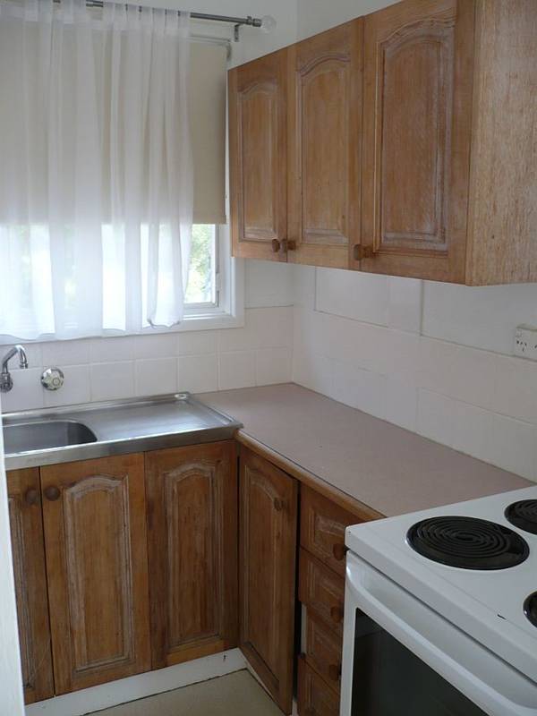 2 Bedroom House Picture 2