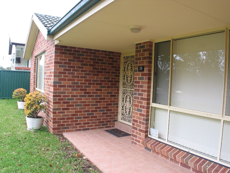 Is this the House & Location that you have been waiting for? Picture 2