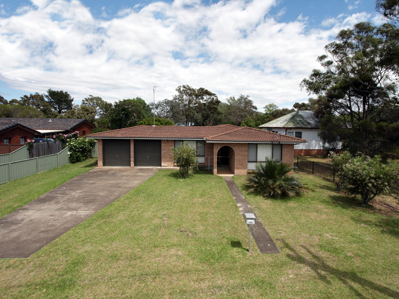 Now this is a B-I-G Block! Picture 1