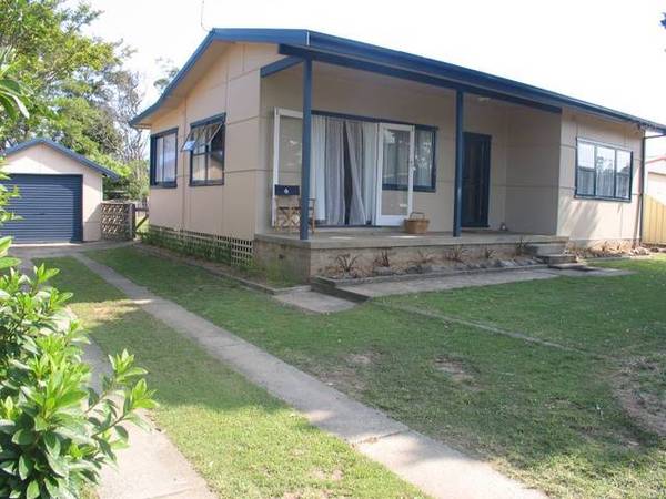 Want A Little Beach House Escape? Picture 1