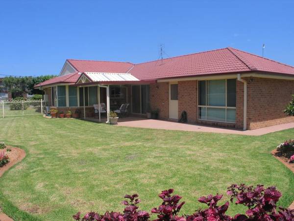 Impressive Modern Home Picture 3