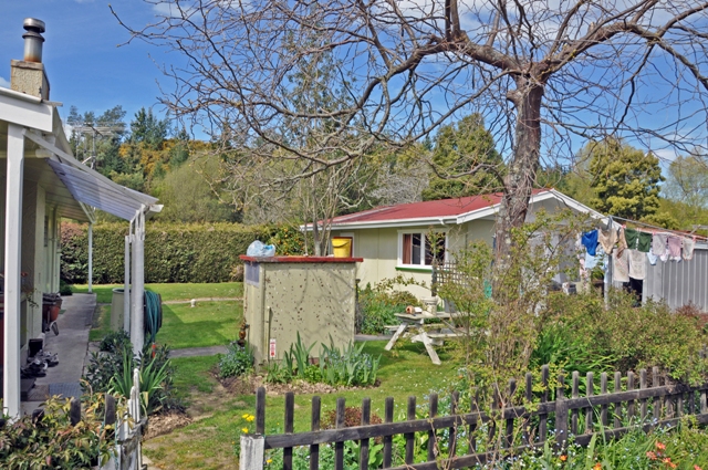 SOLITUDE BY THE STREAM Picture 3