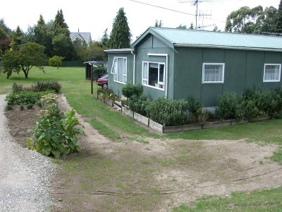 GENUINE KIWI BACH Picture GENUINE KIWI BACH Picture