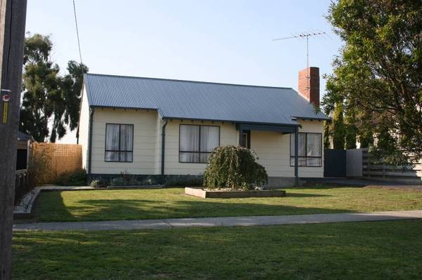 1st Home Buyers This Ones For You!! Picture 1