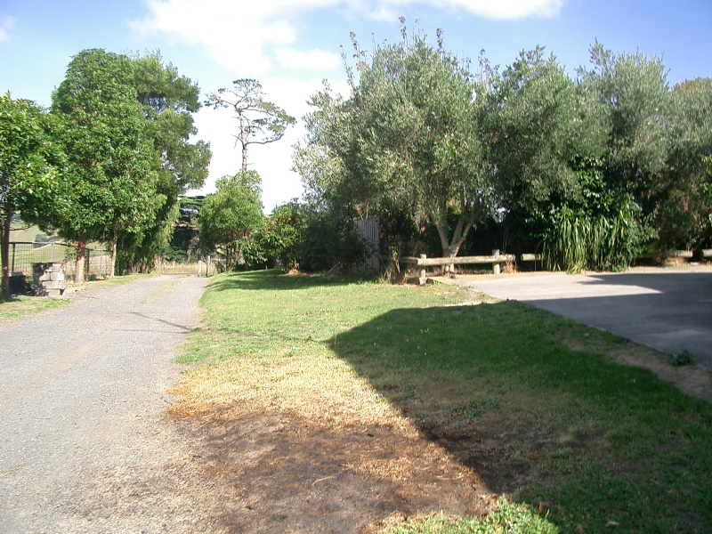 RURAL - 4 BEDROOM FAMILY HOME Picture 2