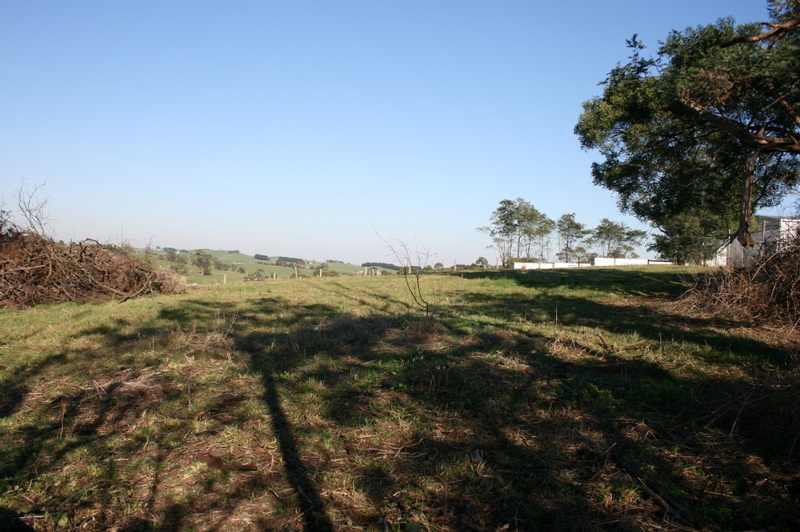 1 Acre Industrial Land Picture 2