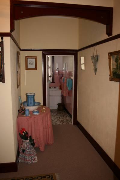 Close To Everything Picture 3