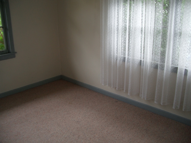 LEASE BREAK Picture 2