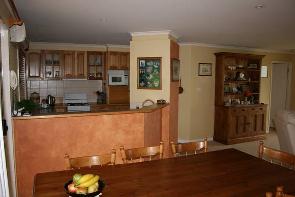 Elevated Home On 2.5 Acres Picture 2