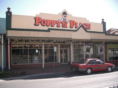 HUGE RETAIL OPPORTUNITY IN MAIN STREET Picture HUGE RETAIL OPPORTUNITY IN MAIN STREET Picture