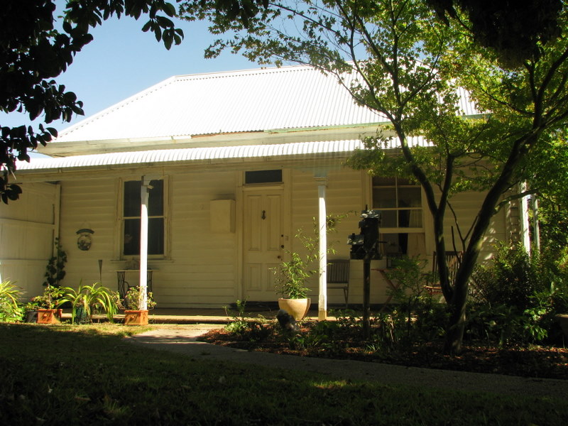 PRIME LOCATION, ENDLESS POTENTIAL Picture 1