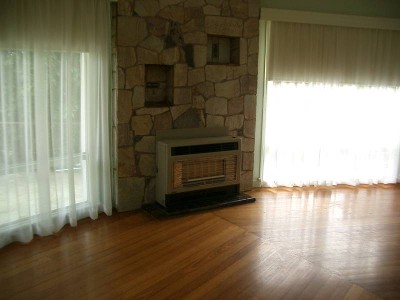 Neat 2 Bedroom Home Picture