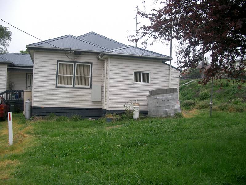 ONE BEDROOM RESIDENCE Picture 1