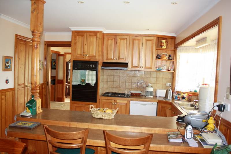 MAKE THIS YOUR NEW HOME Picture 2