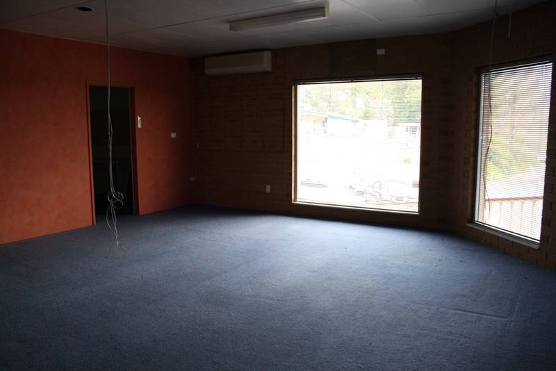 Commercial Opportunity / Office Space Picture 3