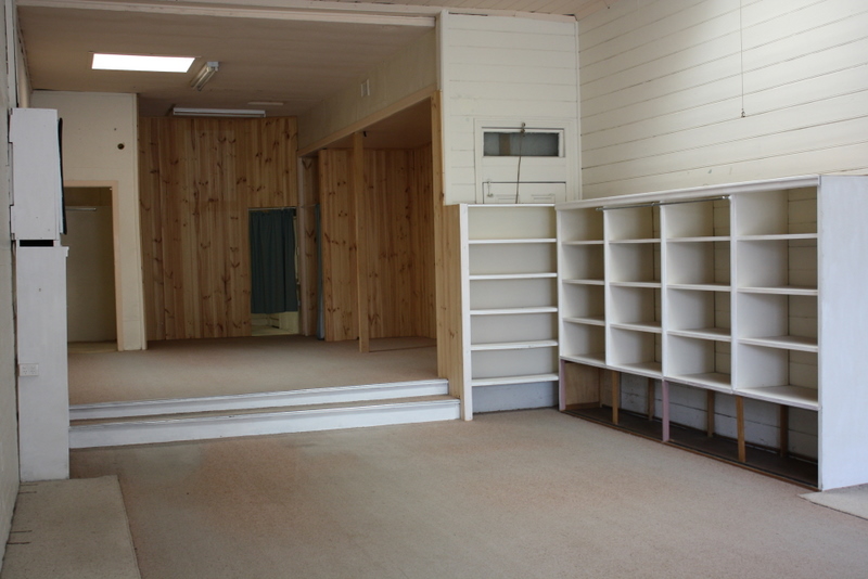 RETAIL OPPORTUNITY ! Picture 2