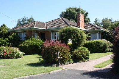 3 Bedroom Home with Family Room Picture