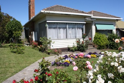 COME IN AND TAKE A LOOK Picture