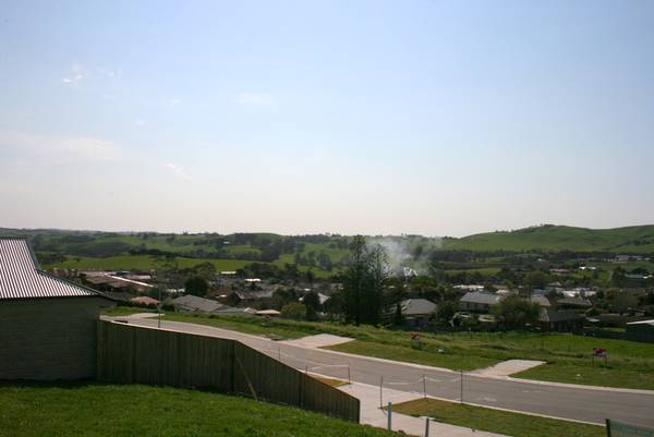 VIEWS FOR MILES Picture 3