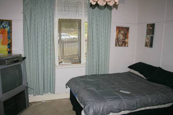 ONE TO CALL HOME Picture 2