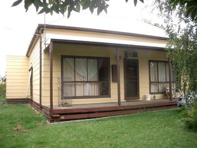 3 BEDROOM FAMILY HOME Picture 3 BEDROOM FAMILY HOME Picture