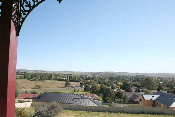 11 Athol Street, Blayney Picture 3