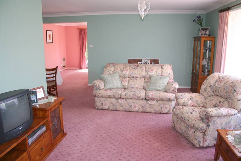 1 Carramar Avenue, Orange Picture 3