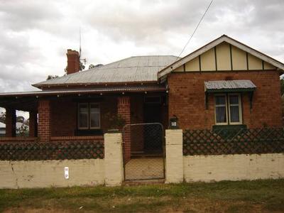 36 Molong Street Picture