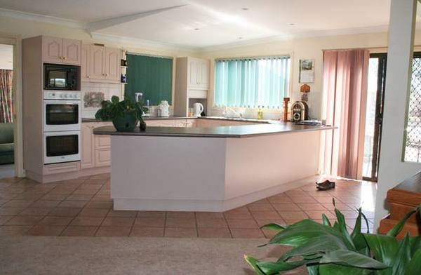 4 Boomey Street, Molong Picture 4 Boomey Street, Molong Picture