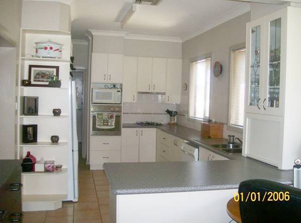 31 Rose Street, Parkes Picture 3