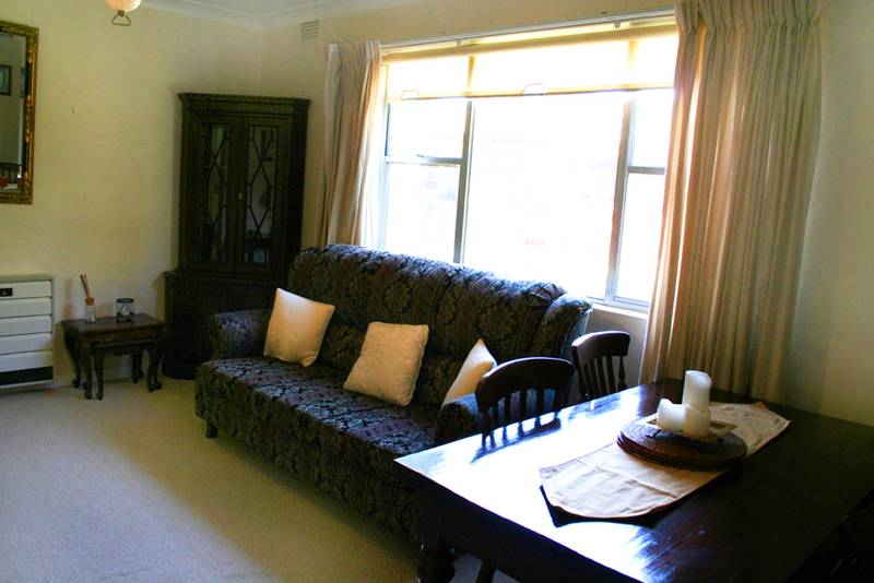 2/13 Torpy Street Picture 2