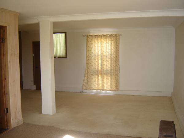 35 Olive Street, Mandurama Picture 3