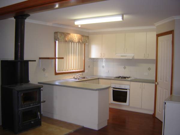 Country Lifestyle Close to town Picture Country Lifestyle Close to town Picture