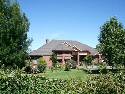 10 Illamatta Way, Orange Picture