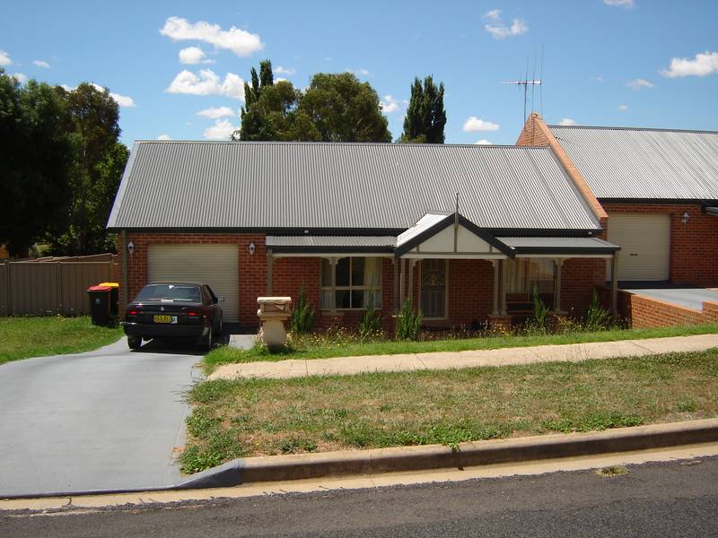 Great Property in Quiet Area Picture 1