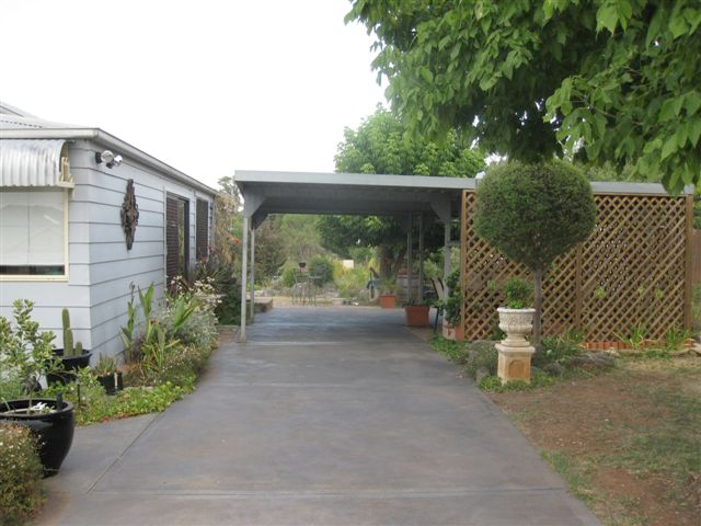 9 William Street, Molong Picture 2