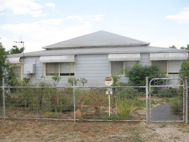 9 William Street, Molong Picture 3