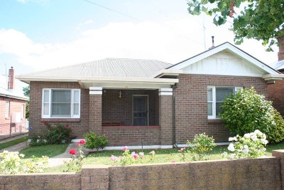 411 Summer Street East Picture