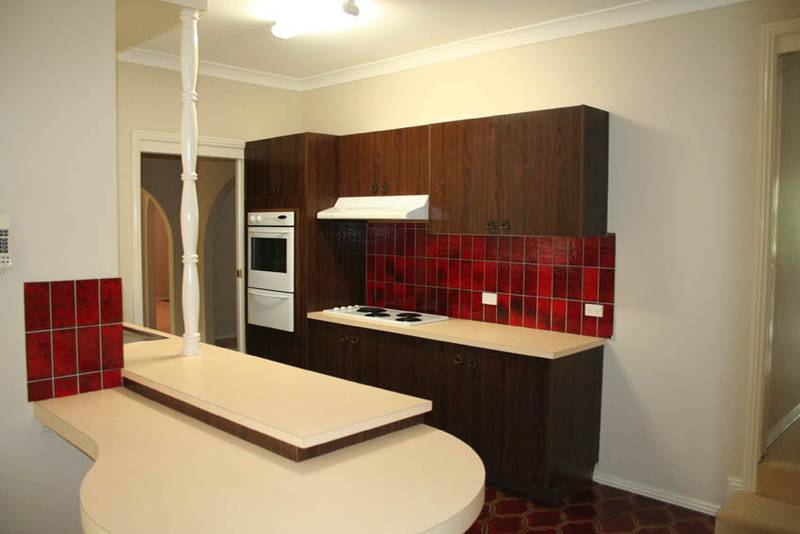 GOOD LOCATION Picture