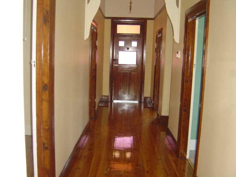 Charming Home in Good Location Picture Charming Home in Good Location Picture