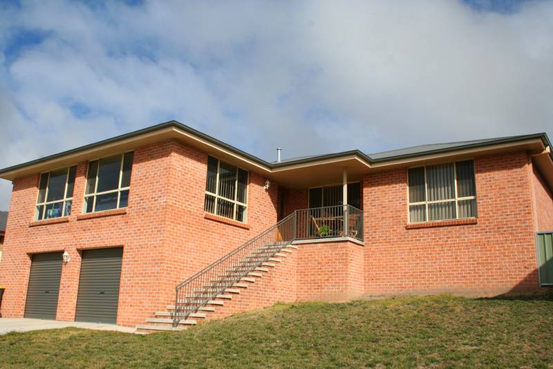 23 McCarron Place, Orange Picture 1