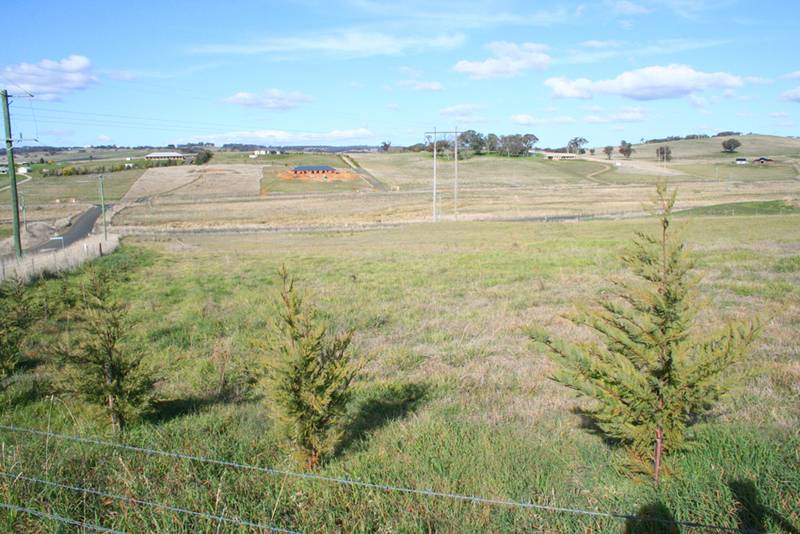1 Thomas Kite Lane, Orange Picture 2
