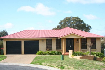 29 Coombes Place, Orange Picture