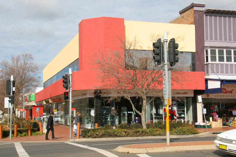 Cnr Anson Street & Summer Street, Orange Picture 1