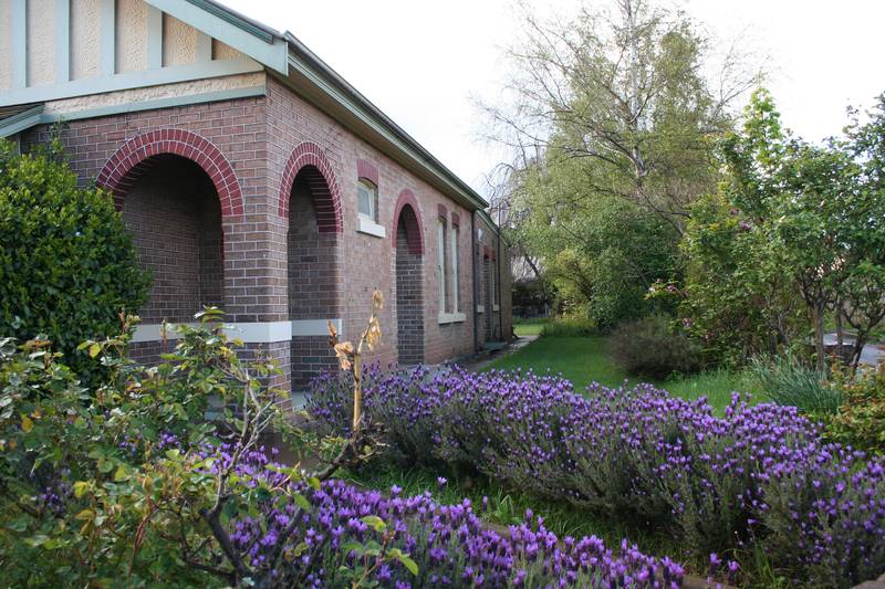 11 Summer Street, Orange Picture 2