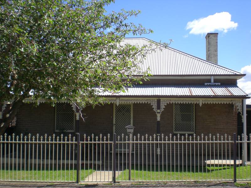 373 Summer Street, Orange Picture 1