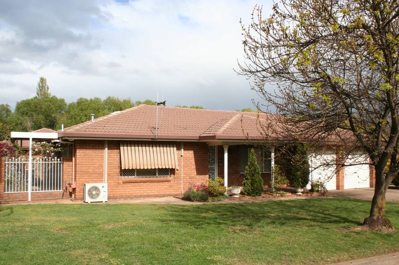 8/518 Hill Street South, Orange Picture 2