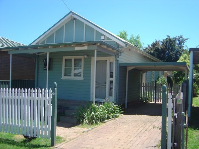 2 Bedroom Cottage Picture