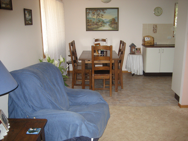 18 Flood Street, Cudal Picture 3